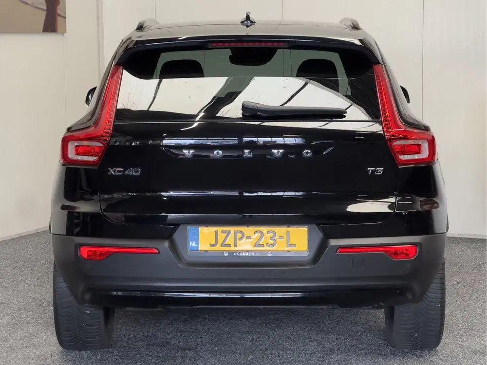 Volvo XC40 1.5 T3 R-DESIGN AUTOMAAT 360 CAMERA LEDER uit 2020, foto 7