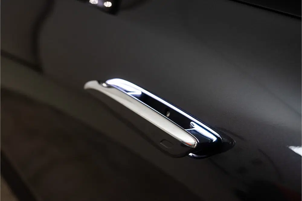 Mercedes-Benz E-Klasse 300 e Premium+ AMG 313PK uit 2025, foto 15