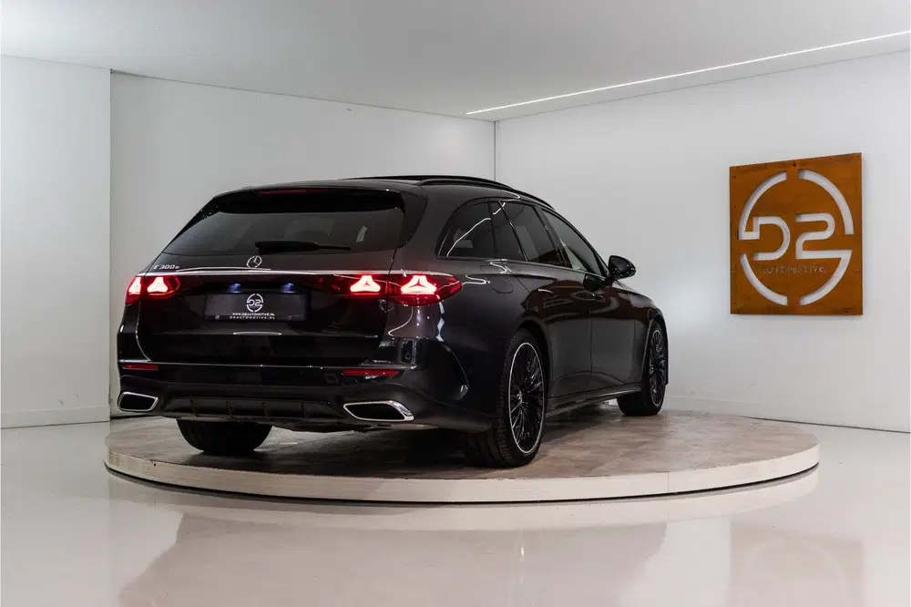 Mercedes-Benz E-Klasse 300 e Premium+ AMG 313PK uit 2025, foto 5