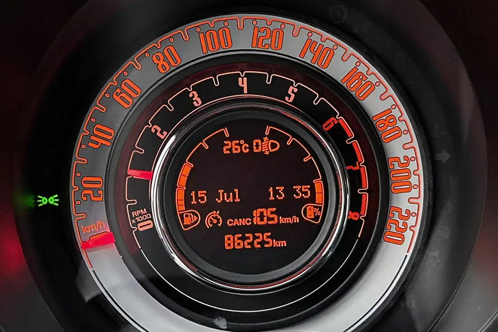 Fiat 500 1.0 Hybrid Cult uit 2021, foto 4