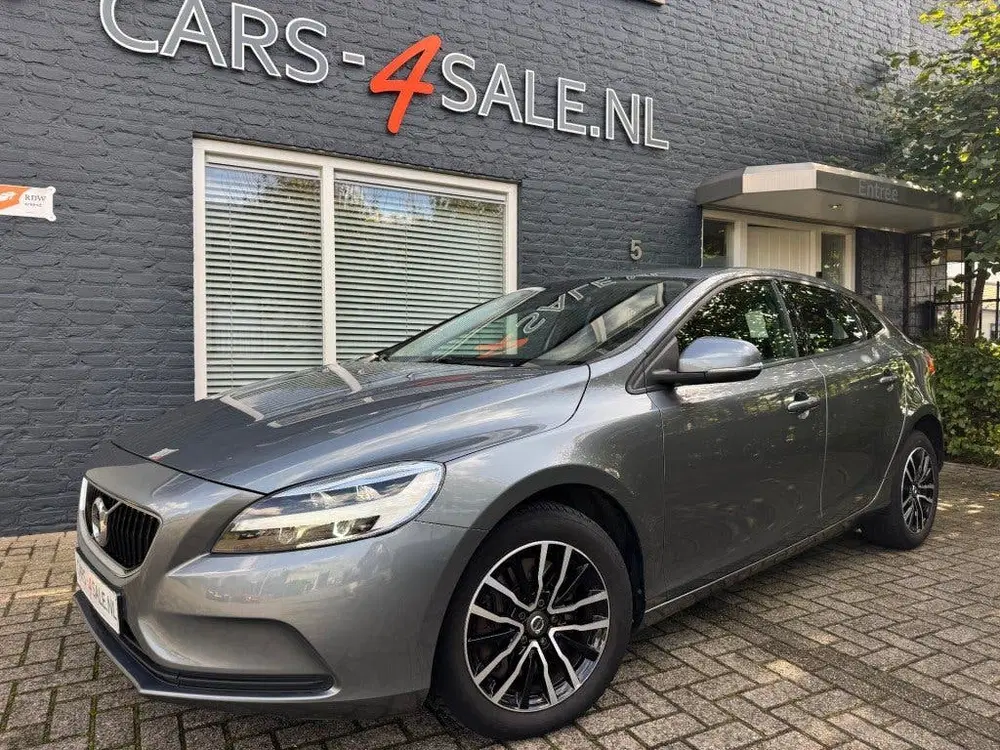 Volvo V40 T2 Autom. POLAR+ Led + Navi + Pdc + Lmv uit 2019
