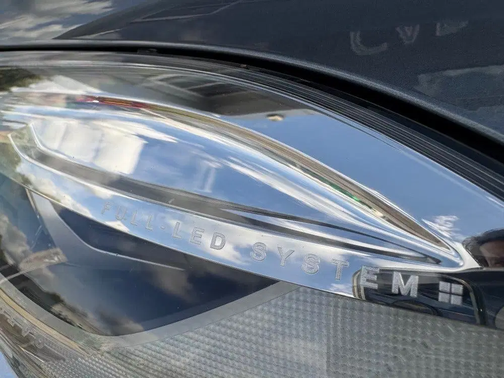 Volvo V40 T2 Autom. POLAR+ Led + Navi + Pdc + Lmv uit 2019, foto 4