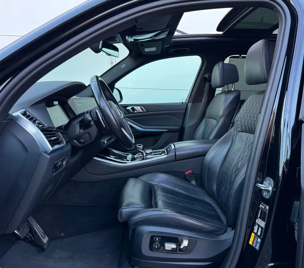 BMW X5 XDrive45e High Exe 394 PK Org NL M-Sport P uit 2022, foto 14