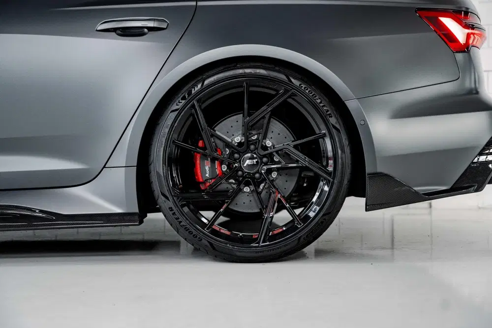 Audi RS6 ABT RS6 LE Legacy Edition 1 of 200 l Matte uit 2023, foto 11