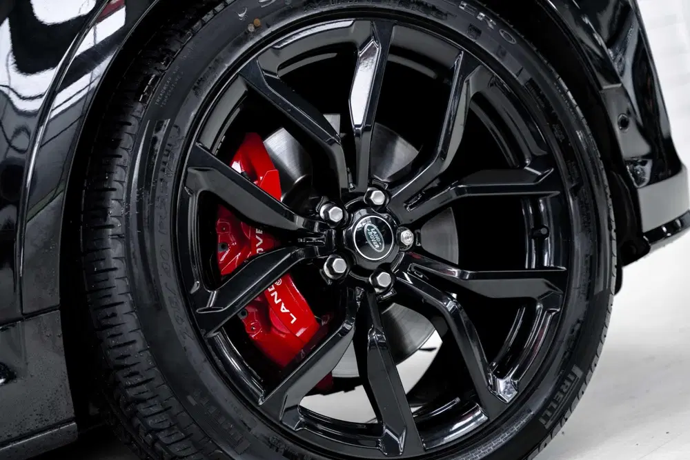 Land Rover Range Rover Sport P575 SVR Carbon Edition uit 2022, foto 15