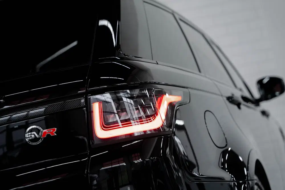 Land Rover Range Rover Sport P575 SVR Carbon Edition uit 2022, foto 7