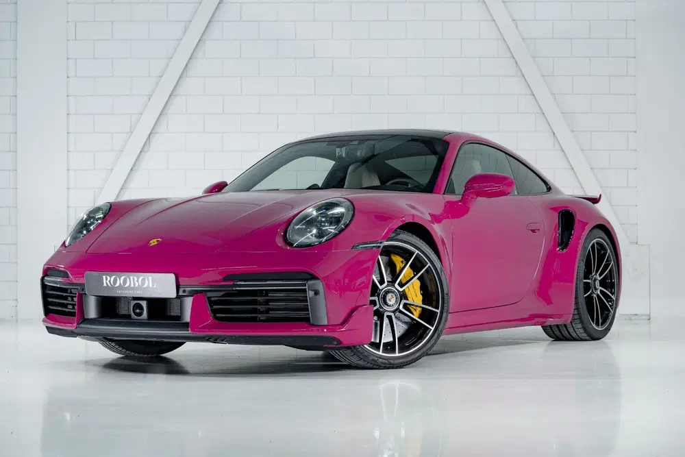 Porsche 911 Turbo S *PTS RUBYSTAR* l Aero pack l PASM uit 2023