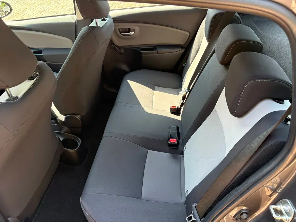 Toyota Yaris 1.0 VVT-i Connect apple carplay uit 2019, foto 10