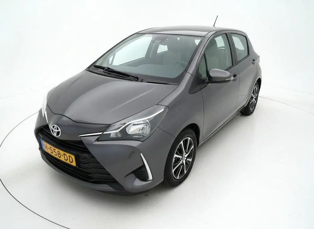 Toyota Yaris 1.0 VVT-i Connect apple carplay uit 2019, foto 2