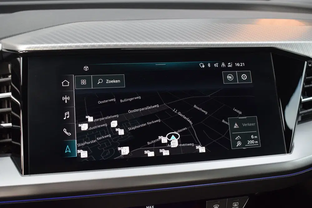 Audi Q4 e-tron 40 Launch edition 77 kWh uit 2021, foto 13