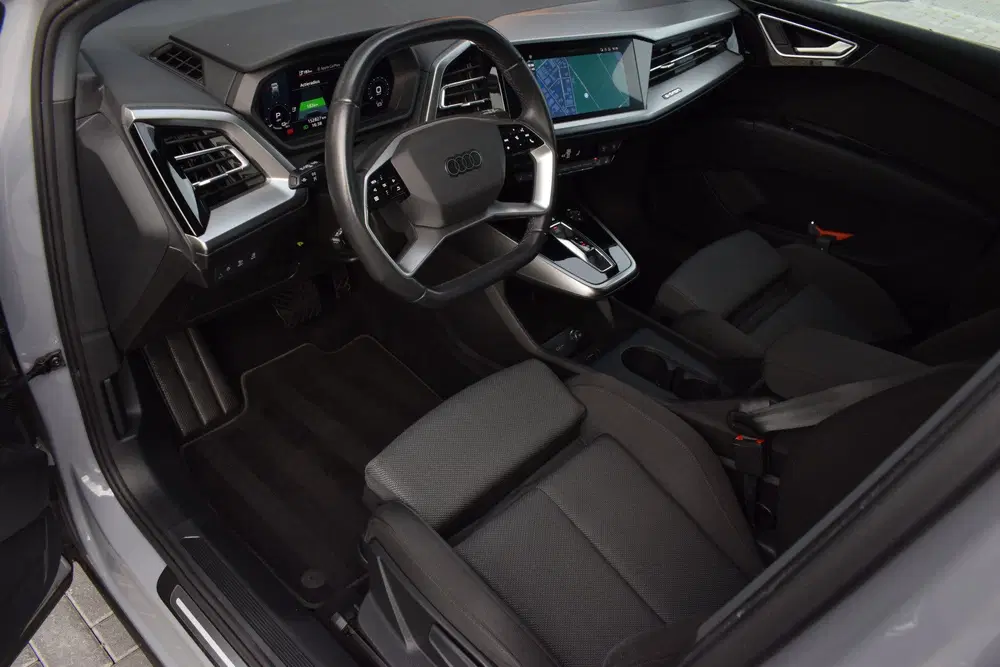 Audi Q4 e-tron 40 Launch edition 77 kWh uit 2021, foto 8