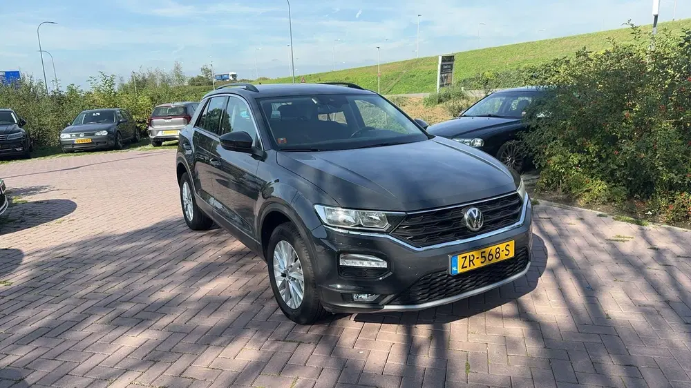 Volkswagen T-Roc 1.0 TSI Style uit 2019, foto 3