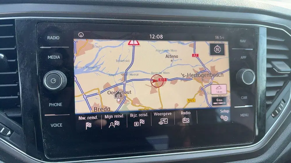 Volkswagen T-Roc 1.0 TSI Style uit 2019, foto 8