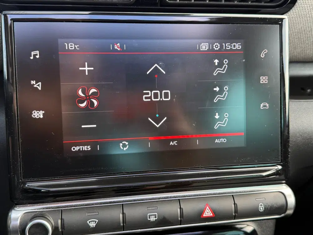Citroën C3 Aircross Citroen C3 Aircross 1.2 PT 110 H6 SHINE HI uit 2019, foto 12