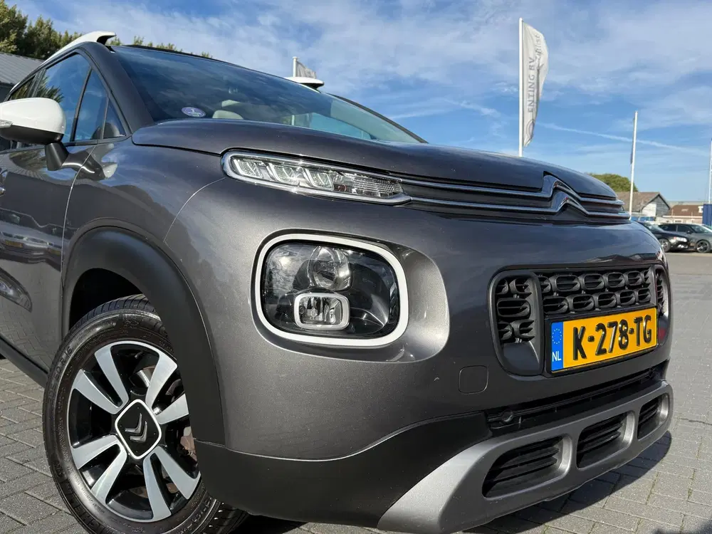 Citroën C3 Aircross Citroen C3 Aircross 1.2 PT 110 H6 SHINE HI uit 2019, foto 6