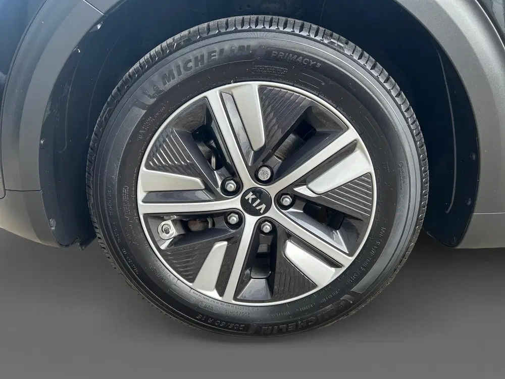 Kia Niro 1.6 GDi Hybrid DynamicLine uit 2020, foto 8