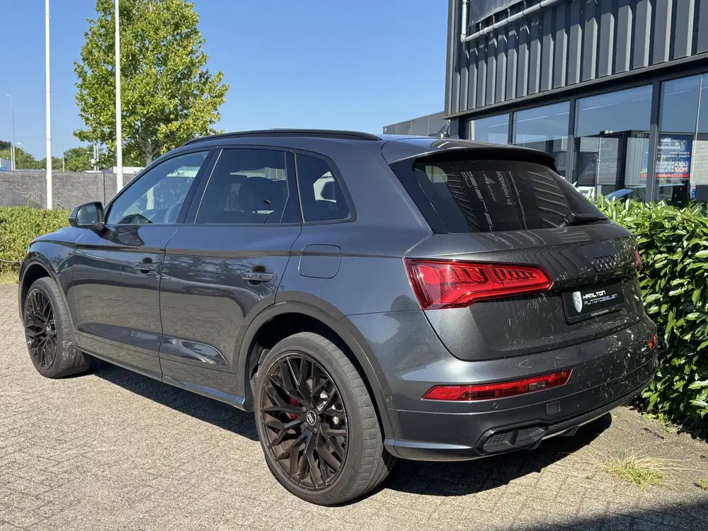 Audi Q5 55 TFSI e 367pk Quattro Competition S-Line uit 2019, foto 5