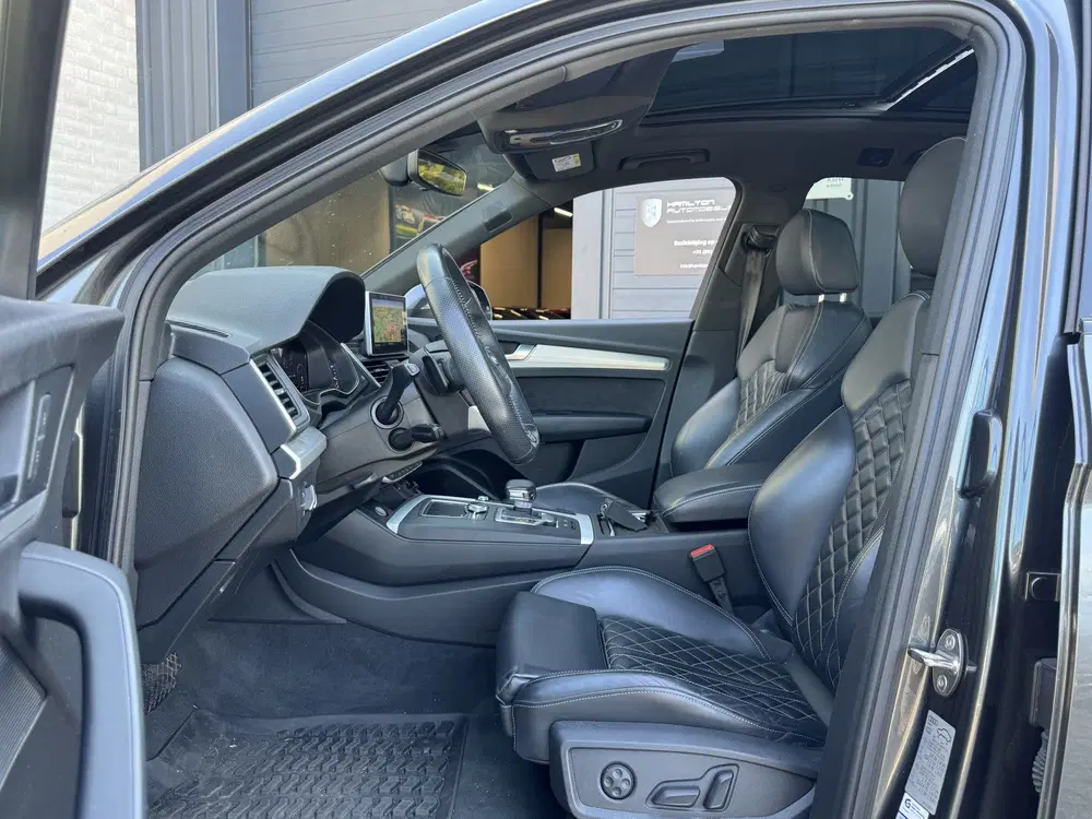 Audi Q5 55 TFSI e 367pk Quattro Competition S-Line uit 2019, foto 7