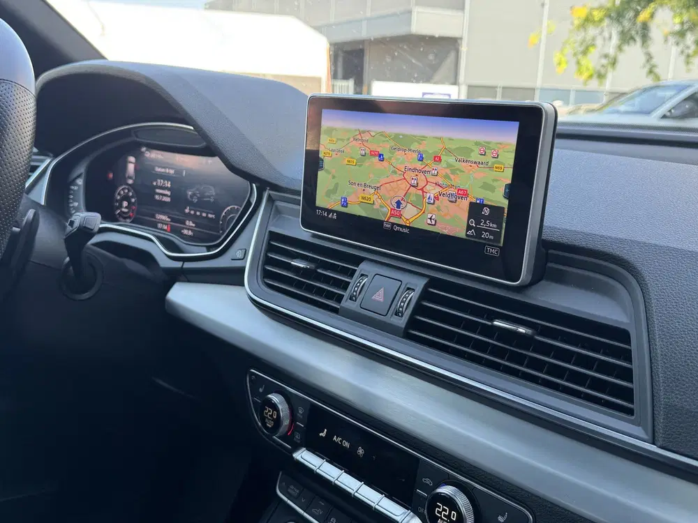 Audi Q5 55 TFSI e 367pk Quattro Competition S-Line uit 2019, foto 8