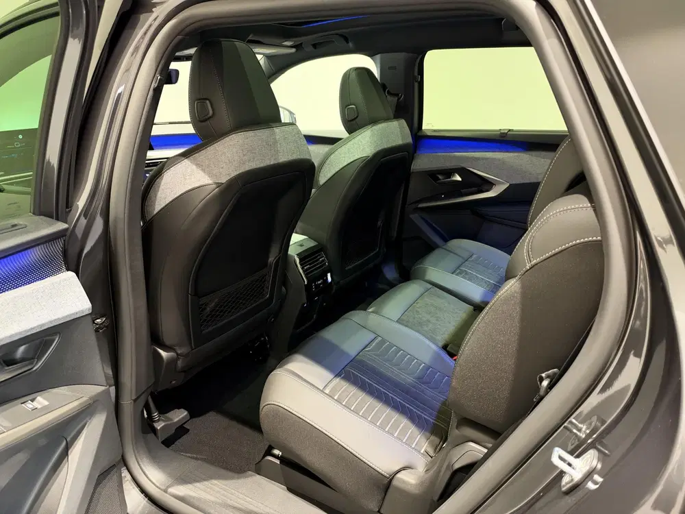 Peugeot 5008 GT 73 kWh 7p uit 2026, foto 11