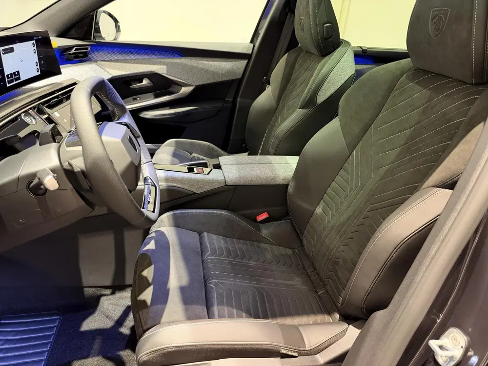 Peugeot 5008 GT 73 kWh 7p uit 2026, foto 9