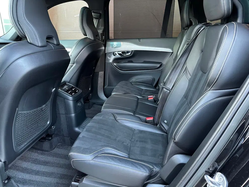 Volvo XC90 2.0 T8 Recharge AWD Ultimate Dark uit 2022, foto 13