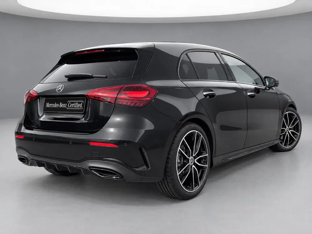 Mercedes-Benz A-Klasse 180 Business Solution AMG uit 2026, foto 2