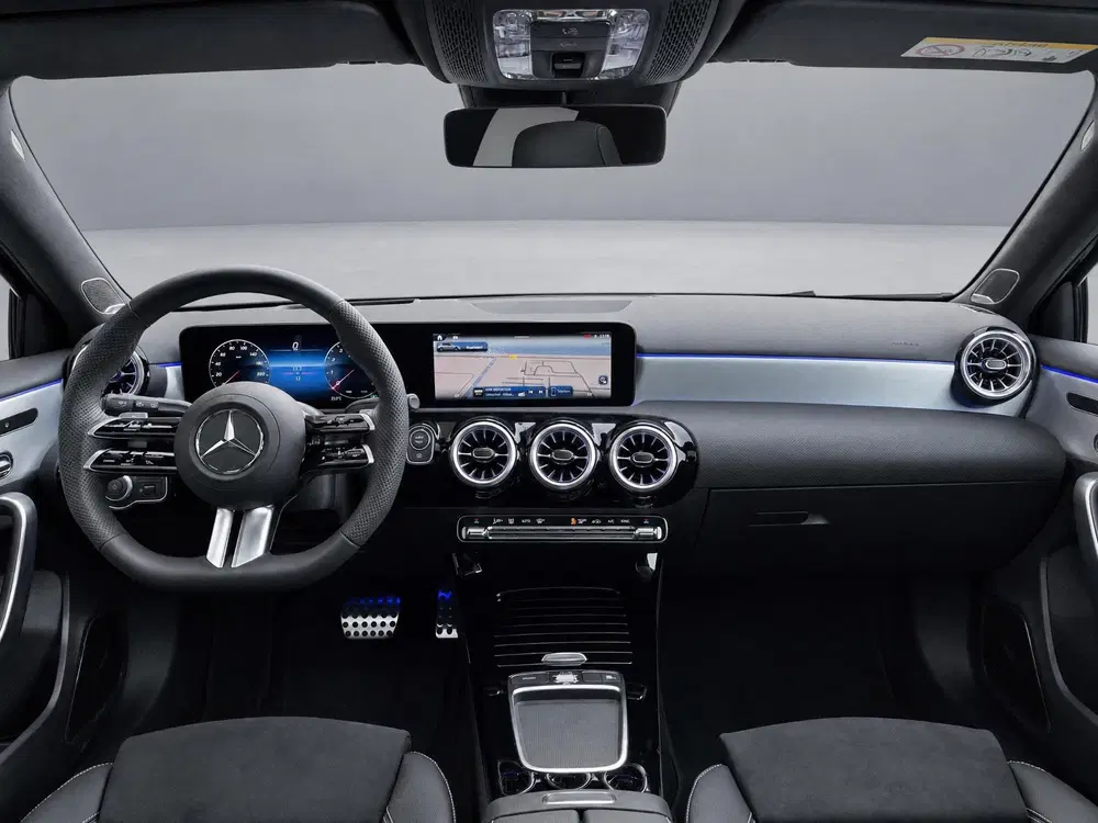 Mercedes-Benz A-Klasse 180 Business Solution AMG uit 2026, foto 3