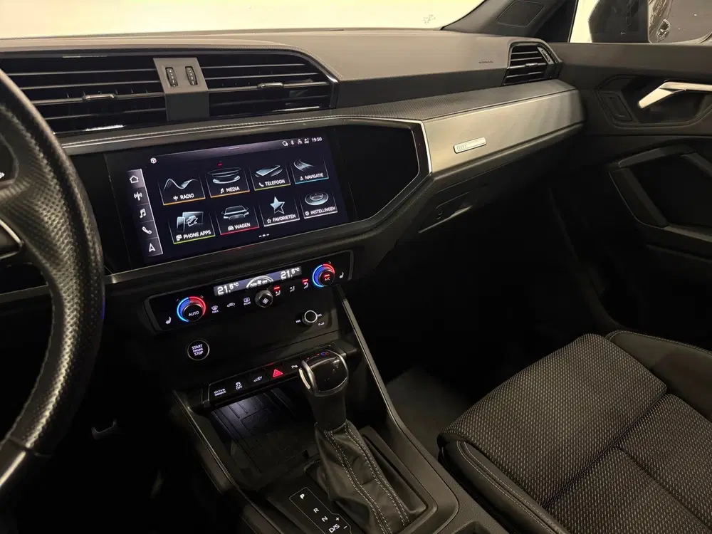Audi Q3 45 TFSI e 3 x S line Blackpack Pano ACC Ma uit 2023, foto 13