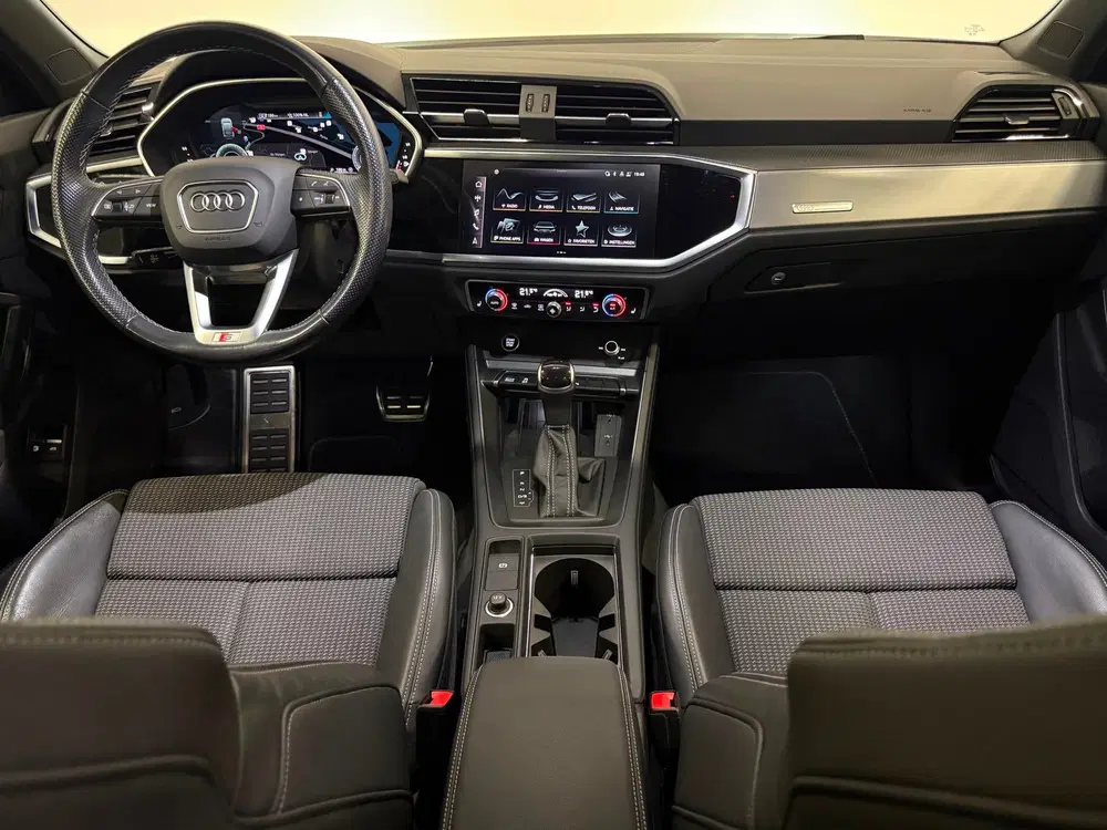 Audi Q3 45 TFSI e 3 x S line Blackpack Pano ACC Ma uit 2023, foto 5
