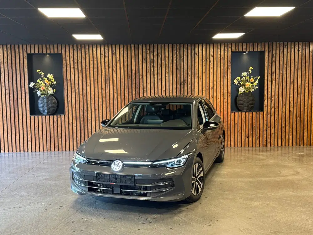 Volkswagen Golf 1.5 eHybrid Energy Edition uit 2026