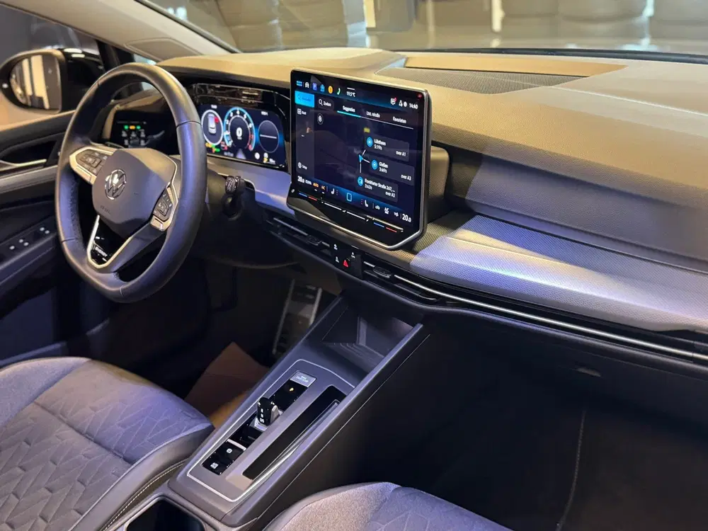 Volkswagen Golf 1.5 eHybrid Energy Edition uit 2026, foto 10