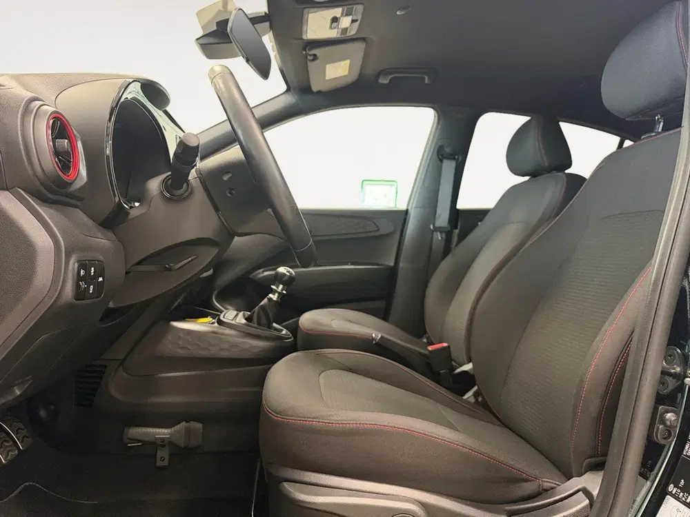 Hyundai i10 1.0 TURBO uit 2023, foto 10