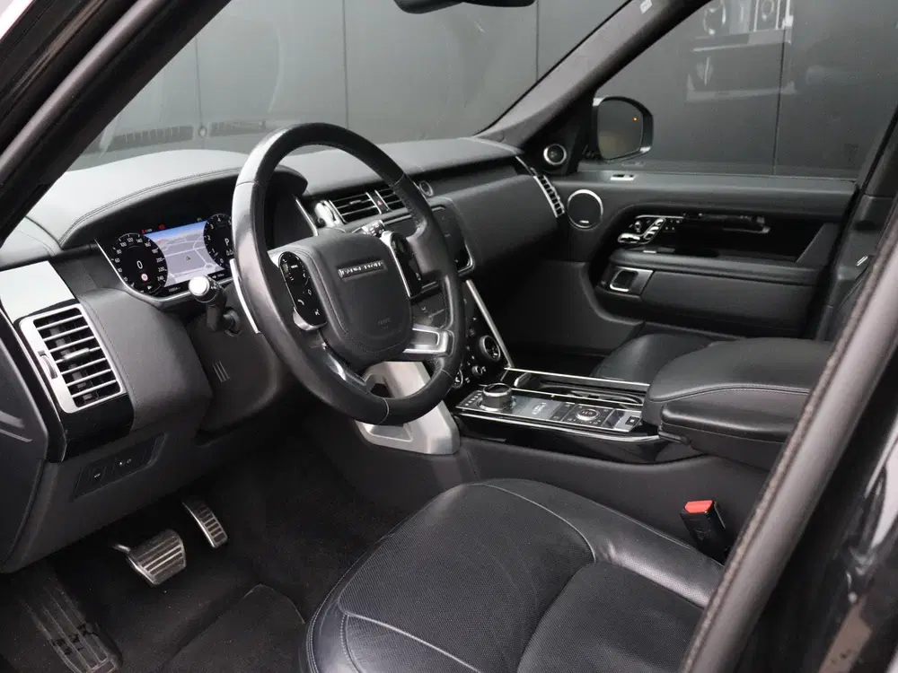 Land Rover Range Rover P400 Autobiography uit 2021, foto 11