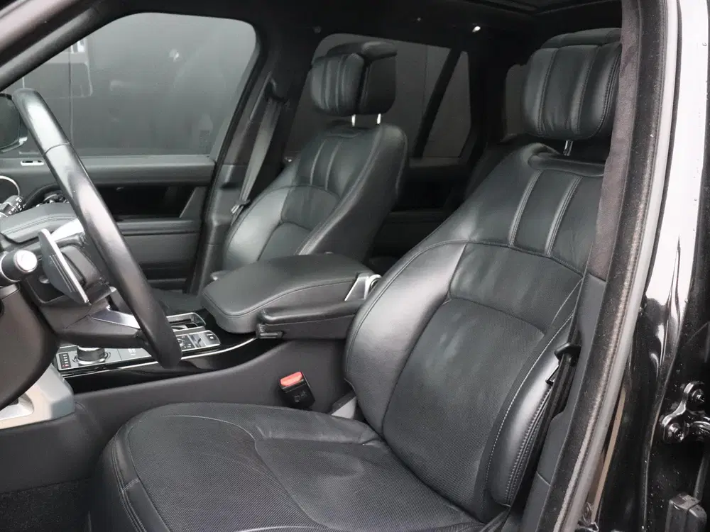Land Rover Range Rover P400 Autobiography uit 2021, foto 12