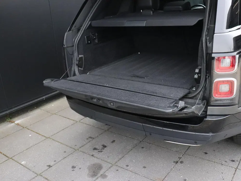 Land Rover Range Rover P400 Autobiography uit 2021, foto 14