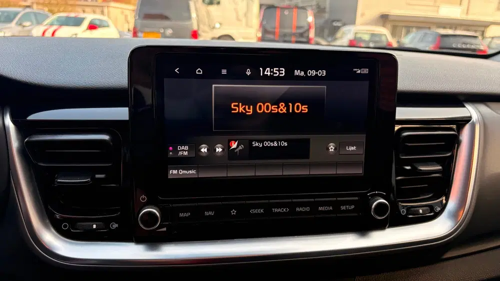 Kia Stonic 1.0 T-GDi MHEV DynamicLine uit 2024, foto 13