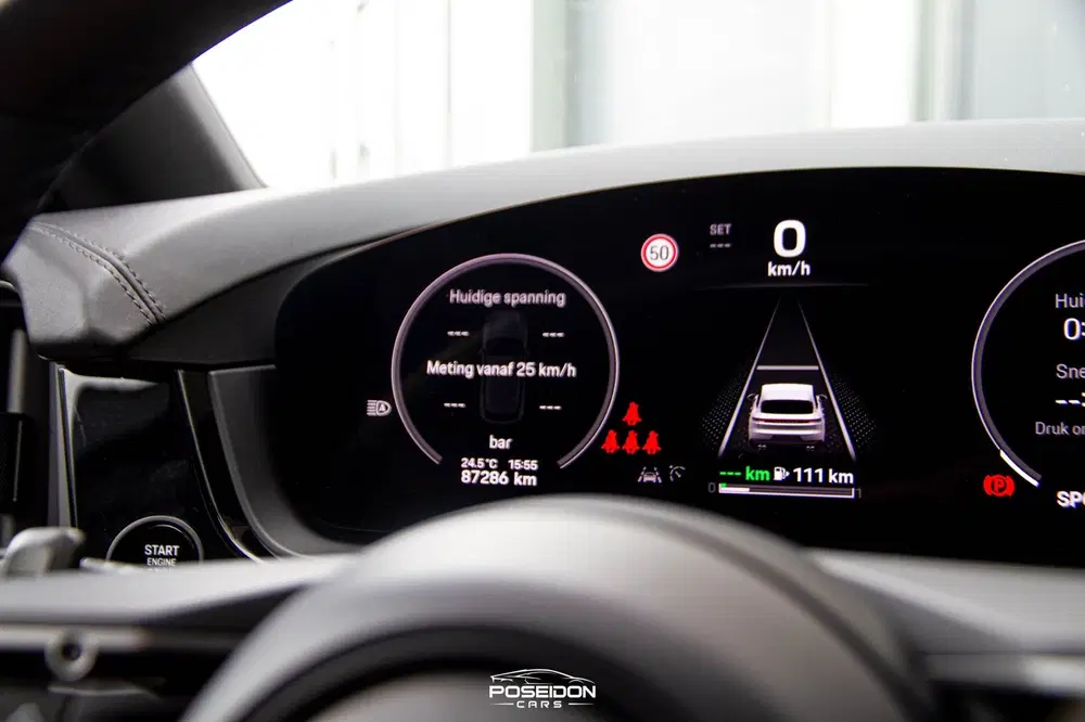 Porsche Cayenne 3.0 E-Hybrid BTW uit 2023, foto 15