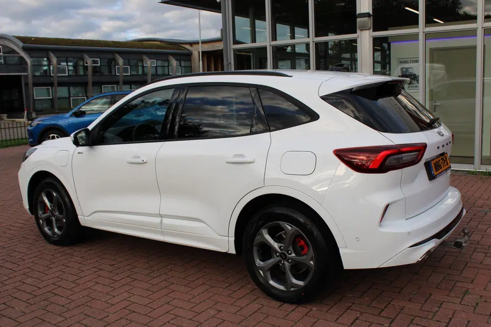 Ford Kuga 2.5 PHEV 243pk ST-Line X Automaat uit 2025, foto 11