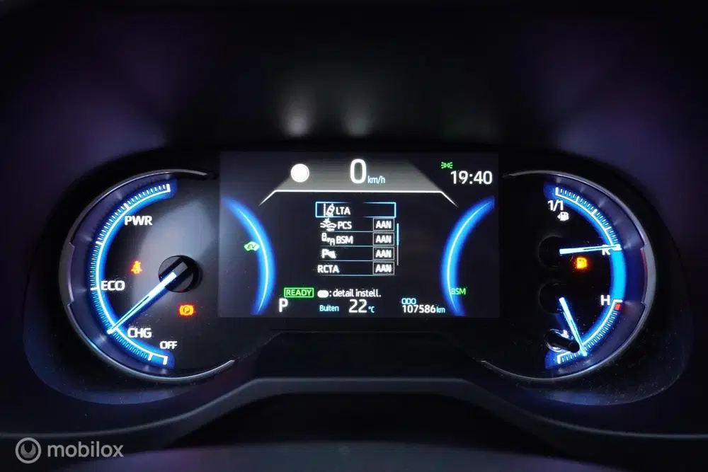 Toyota RAV 4 2.5 Hybrid AWD Dynamic uit 2019, foto 14