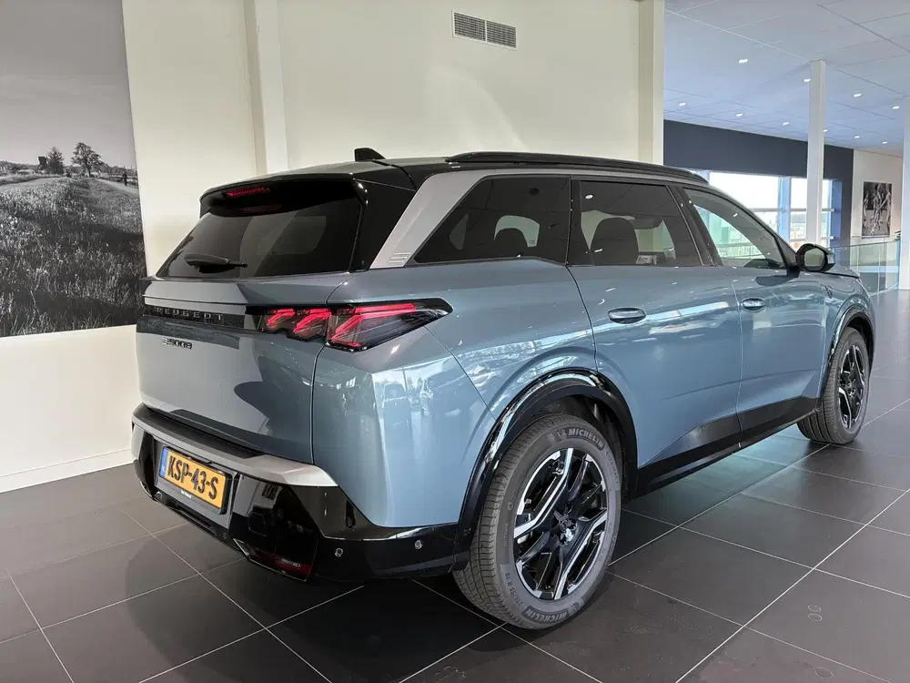 Peugeot 5008 GT Exclusive 73 kWh 7p Schuifdak l Leder i uit 2026, foto 14