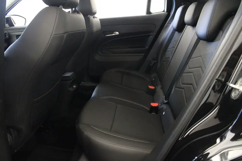 Jeep Avenger 1.2 Altitude (bj 2024) uit 2024, foto 14