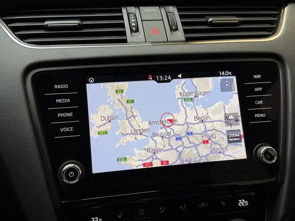 Skoda Octavia 1.0 TSI Greentech Style Business Automaa uit 2019, foto 13