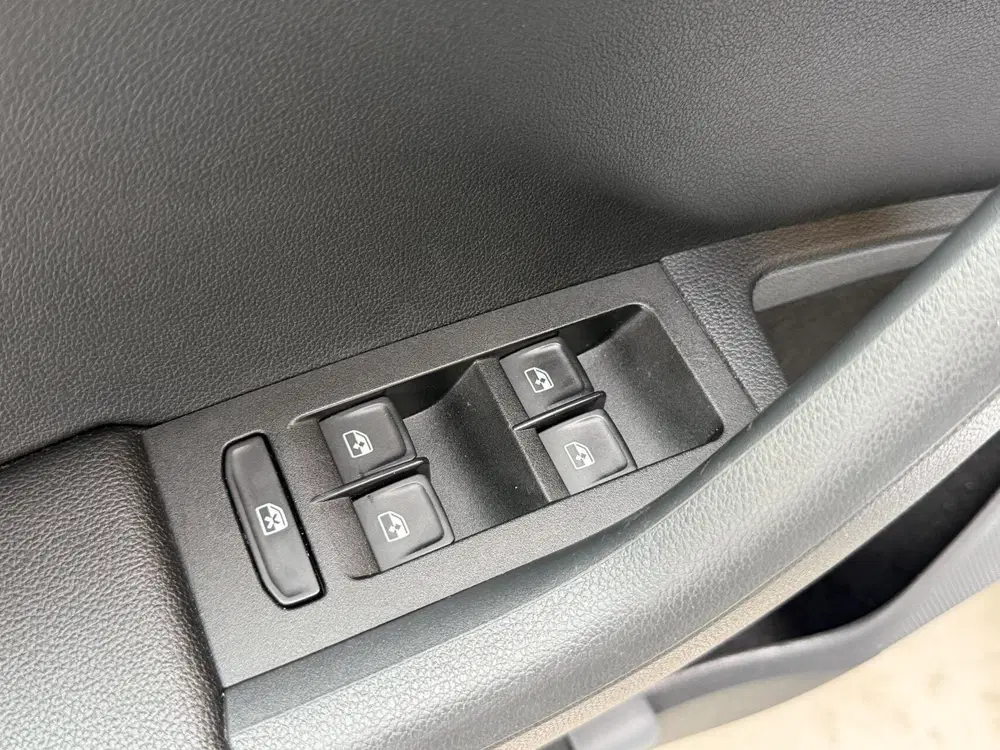 Skoda Octavia 1.0 TSI Greentech Style Business Automaa uit 2019, foto 4
