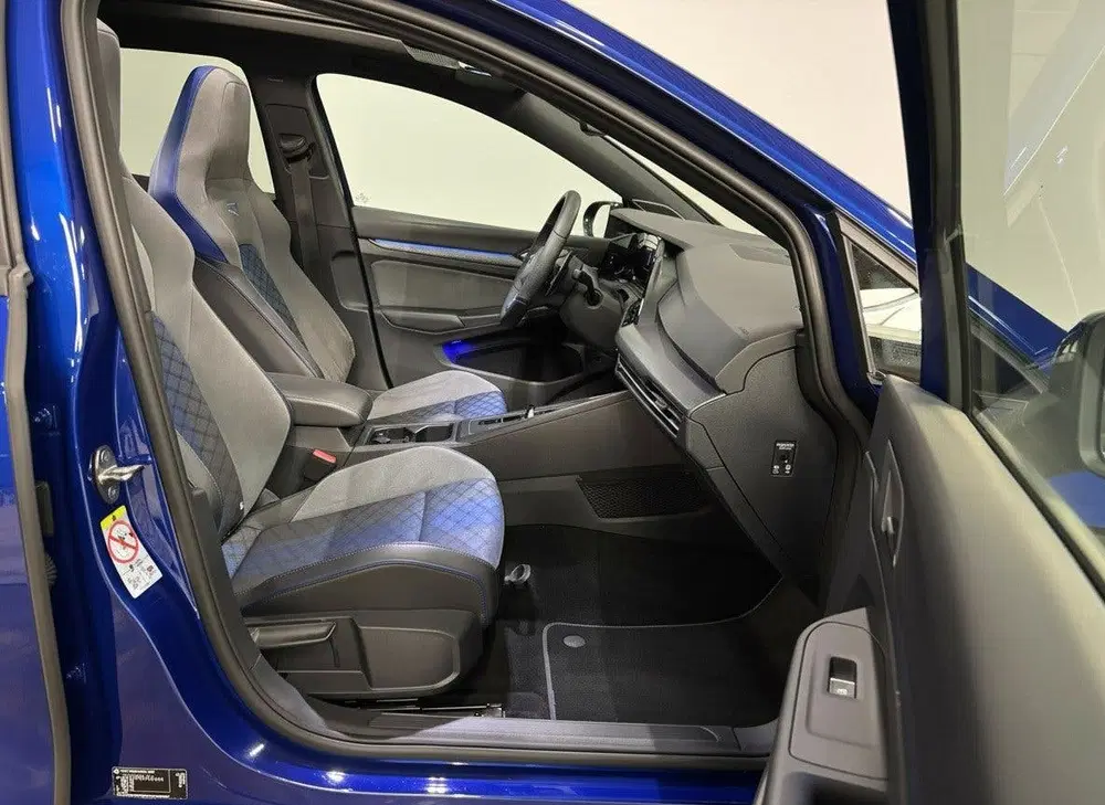 Volkswagen Golf 2.0 TSI R 4Motion uit 2022, foto 9