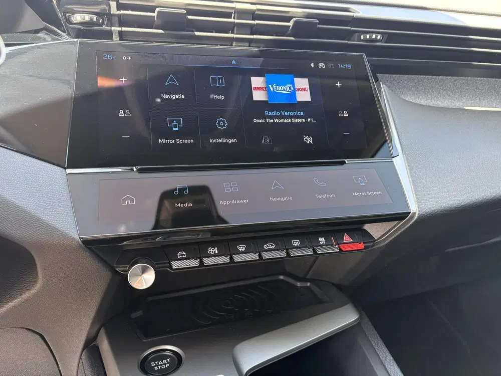 Peugeot 308 1.2 Hybrid 145 e-DCS6 Allure uit 2026, foto 15