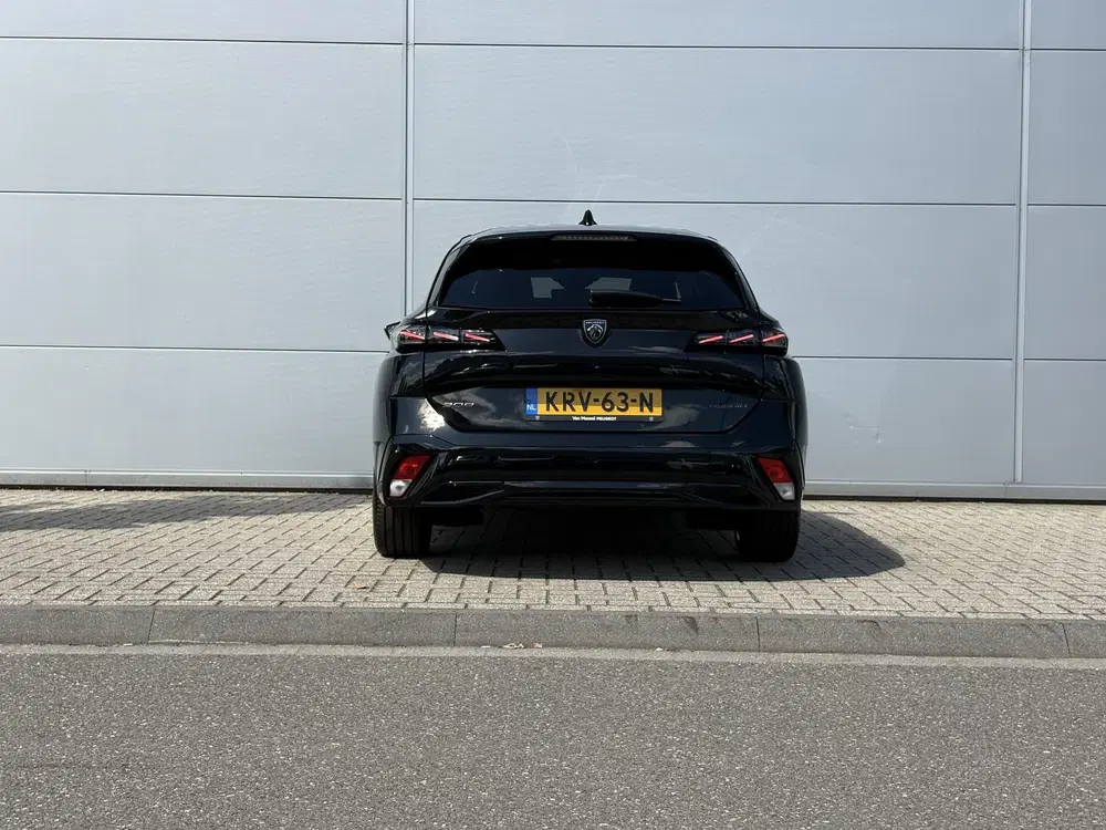 Peugeot 308 1.2 Hybrid 145 e-DCS6 Allure uit 2026, foto 5