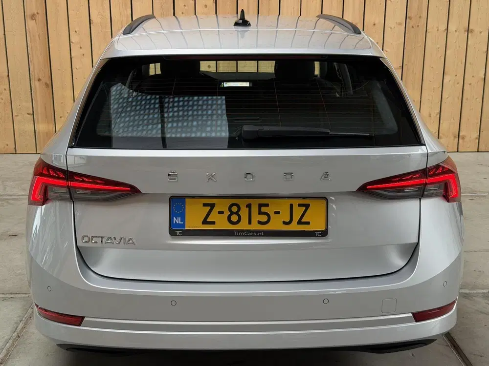 Skoda Octavia 1.0 TSI Business Edition Apple CarPlay uit 2024, foto 10