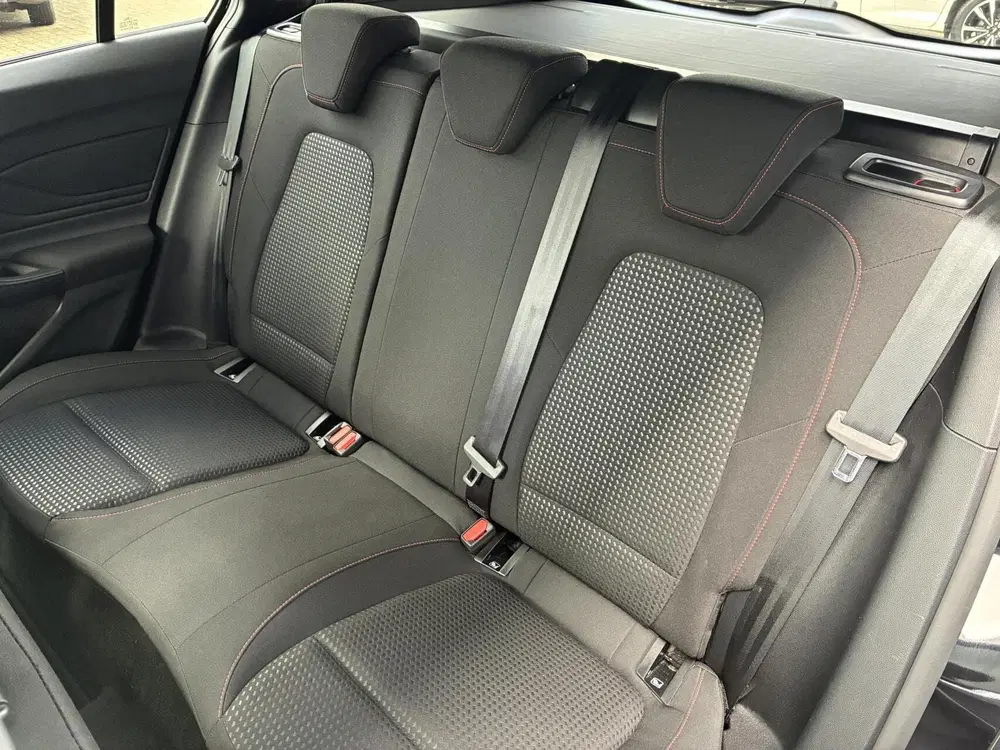Ford Focus 1.0 EcoBoost 125 PK Hybrid ST Line uit 2024, foto 9