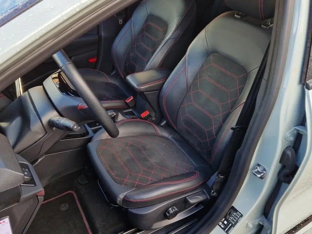 Ford Puma 1.0 EcoBoost Hybrid ST-Line X Automaat uit 2025, foto 12